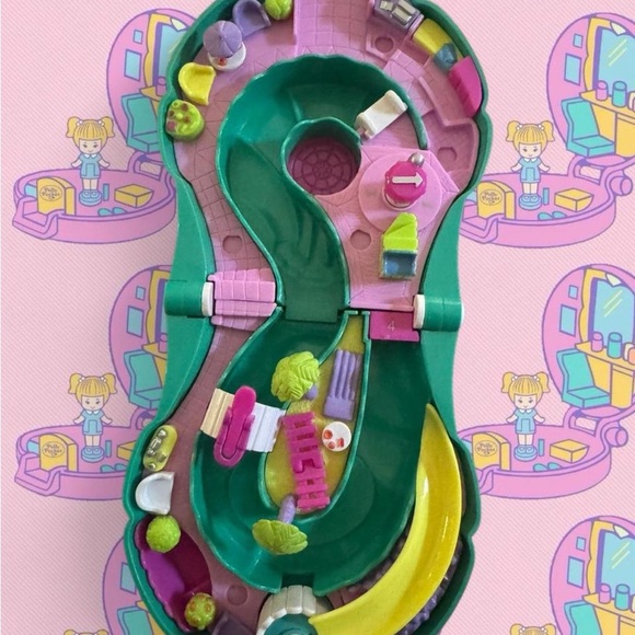 90’s Polly Pocket House - Picture 3 of 3